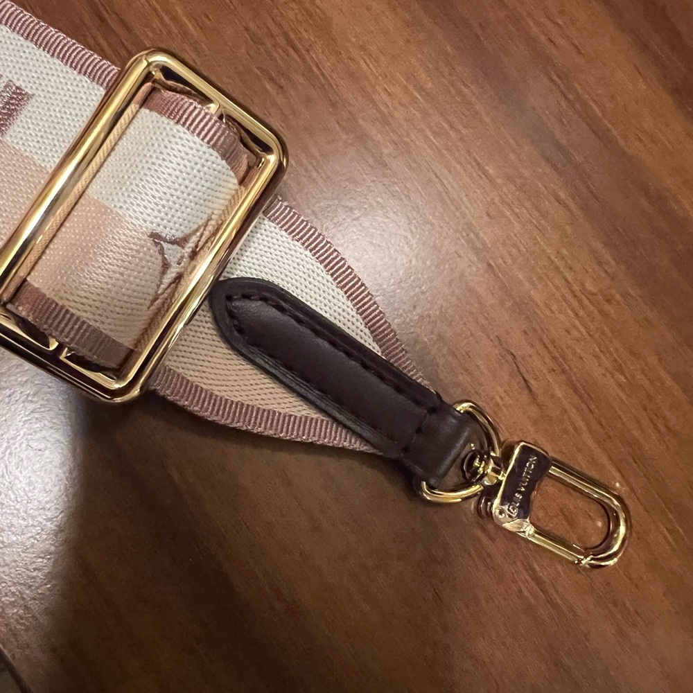 Louis Vuitton Strap ( New Strap only )
